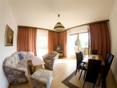Ferienwohnung Moser Am See Millstatt Phòng bức ảnh